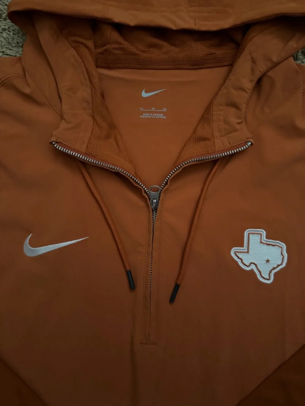 Nike Texas Longhorns 1/4 Zip Dri-Fit Football Hoodie DZ9340-802 Men’s XL RARE - Picture 3 of 6
